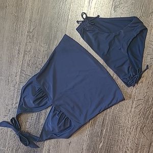 GAP Tankini Swim Suit Size Medium Navy Blue